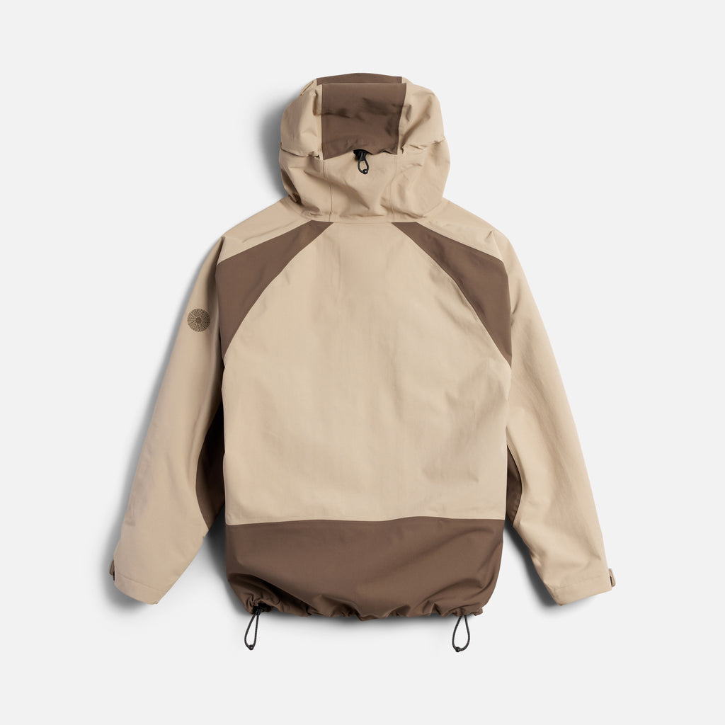 Crest 3L Jacket - Sand